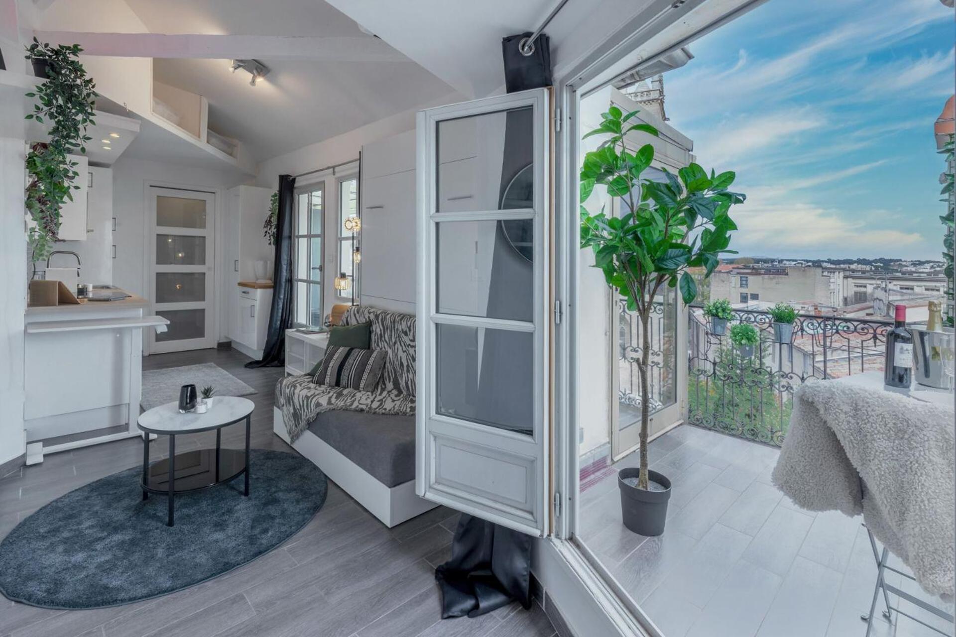 La Terrasse, Vue Sur Les Toits De Montpellier Apartment Exterior photo